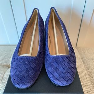 NWB Purple Basket Weave Suede Madeleine Heels Size 9.5